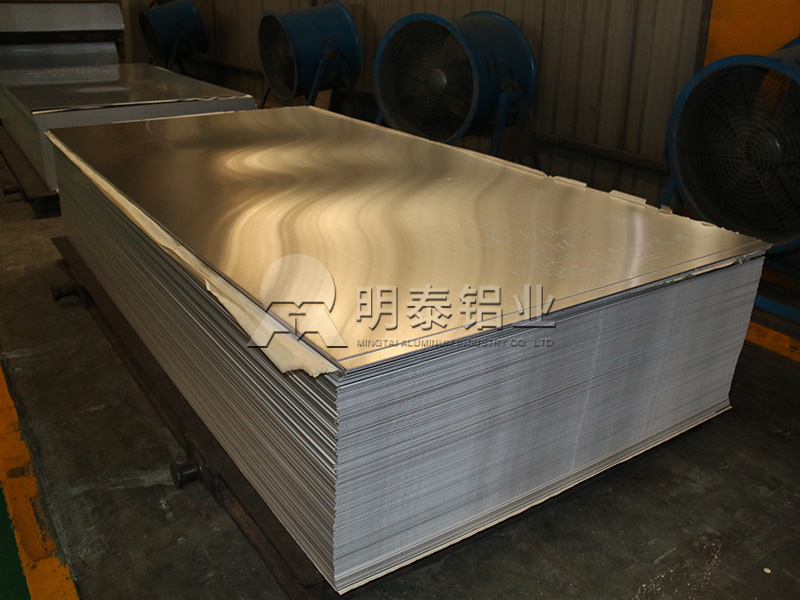 铝合金灯箱_LED广告灯箱用3003污软件无限观看版不登录厂家直销价格多少？